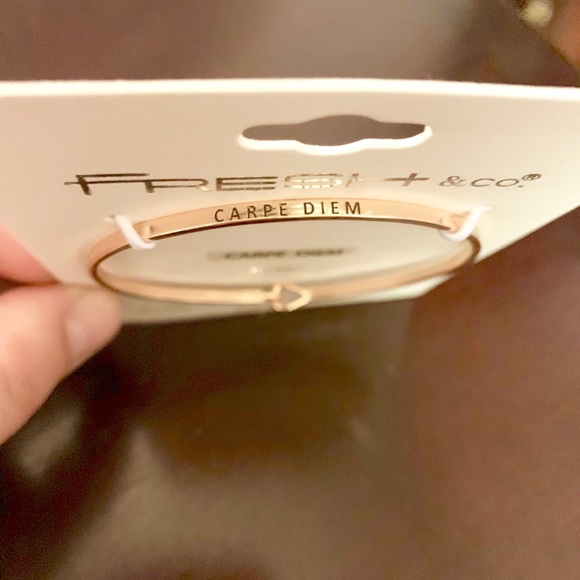 Carpe Diem Bracelet - Picture 2 of 4